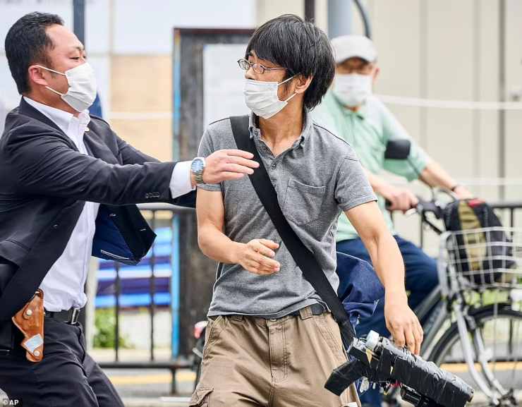attentato a shinzo abe rischio pena di morte per il killer meteoweek.com 20220708