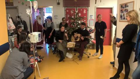 Buon Natale dalla pediatra dell'ospedale di Bolzano